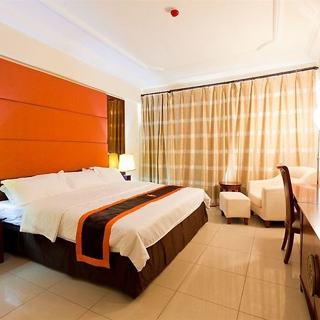 Royal Nick Hotel Tema Kültér fotó