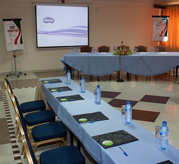 Royal Nick Hotel Tema Kültér fotó